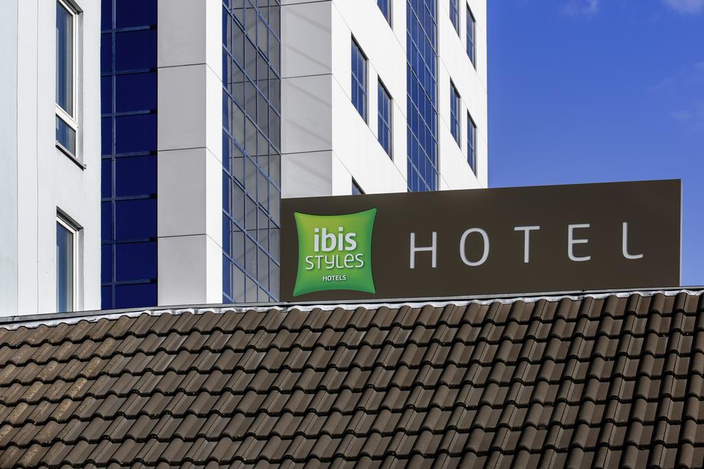 Готель Ibis Styles Duesseldorf-Нойс Екстер'єр фото